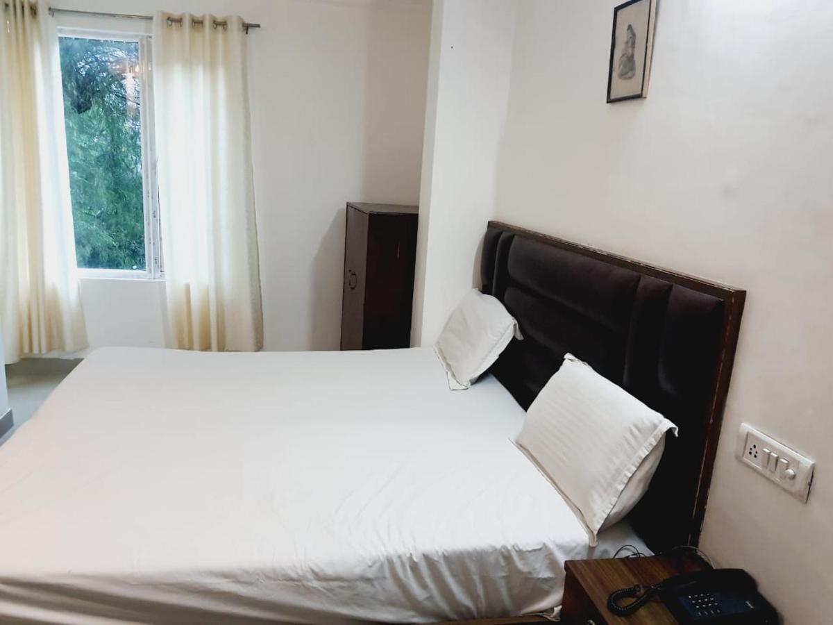 Bhawana Hotel アーグラ エクステリア 写真