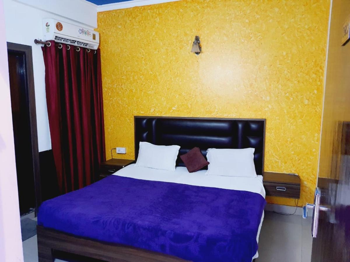 Bhawana Hotel アーグラ エクステリア 写真